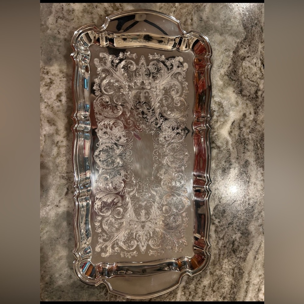 Vintage Oneida Silverplate Chippendale Serving Tray 18 1/2 X 9 "